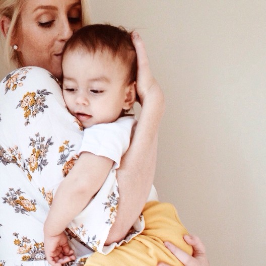 mother-and-son_t20_z99pZ4